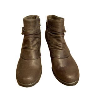 Baretrap Rhapsody Ankle Boots, Size 6.5M, Brown.